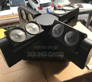 Strobe Club Light (Moving Head)
