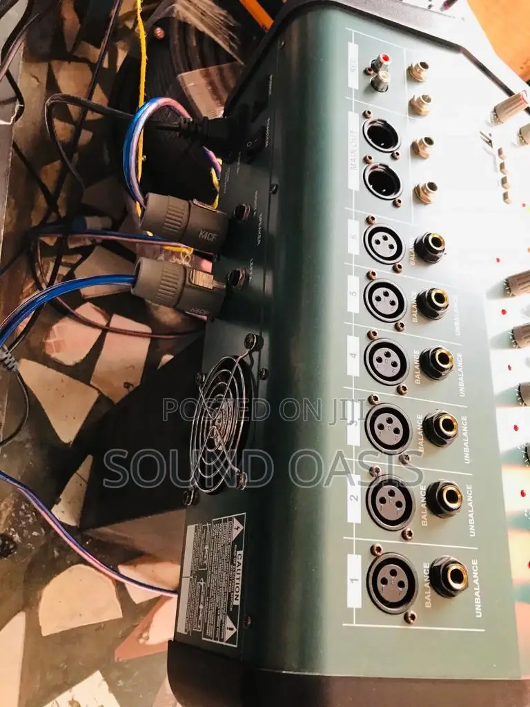 Yamaha CM-608D USB 6 Channel Amp Mixer