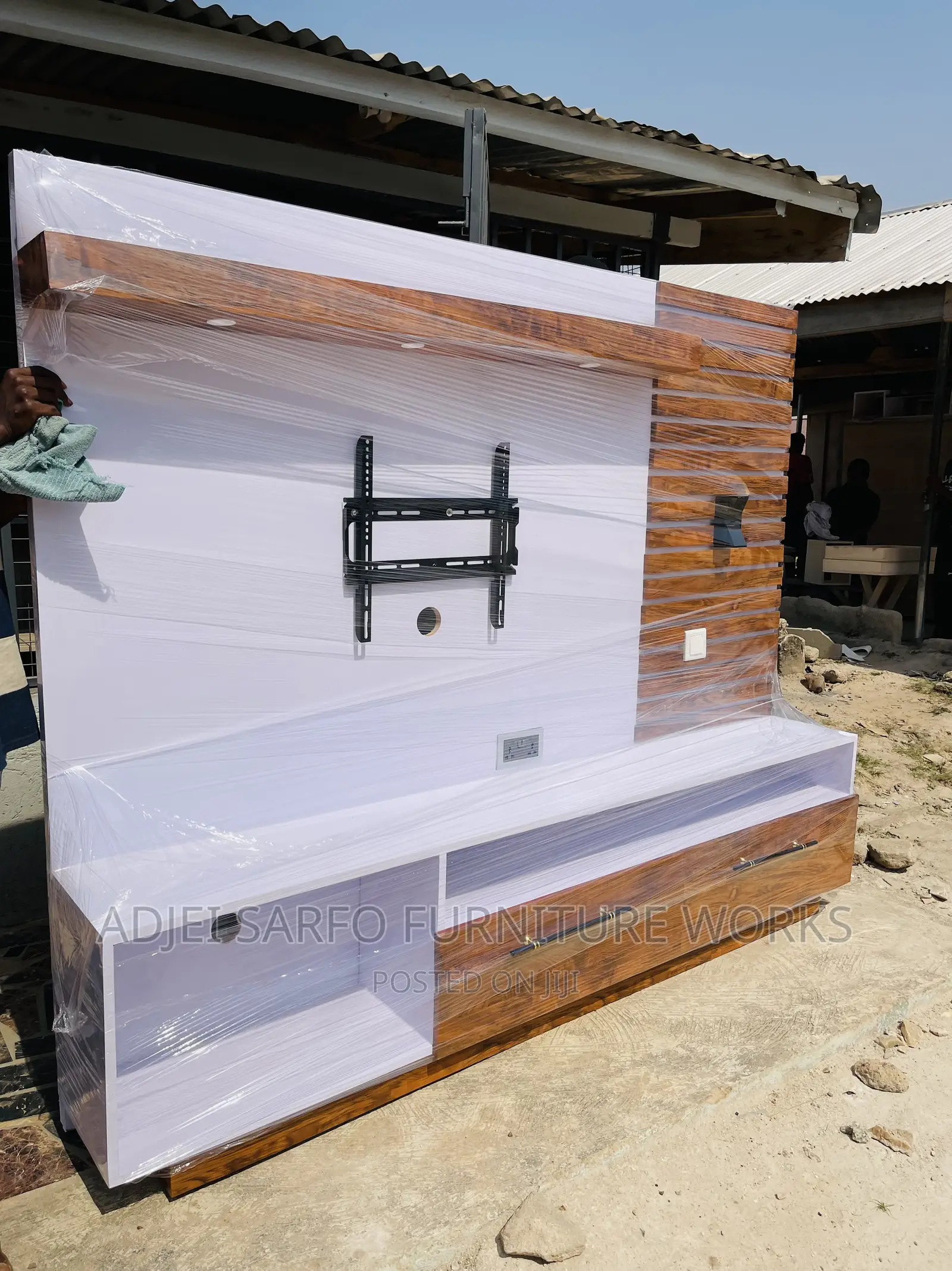 Original Modern Led Tv Stand
