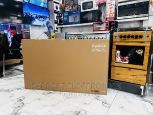 Perfect UHD Display Smart Samsung 55”Cu7172