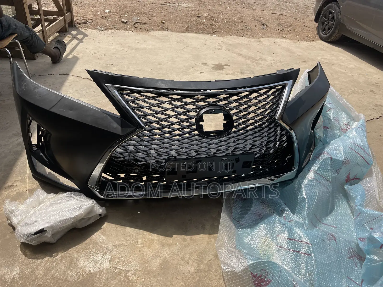 Lexus Rx350 Front Bumper Complete
