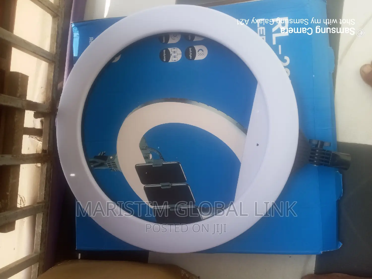Led Soft Ring Light 22" With Stand