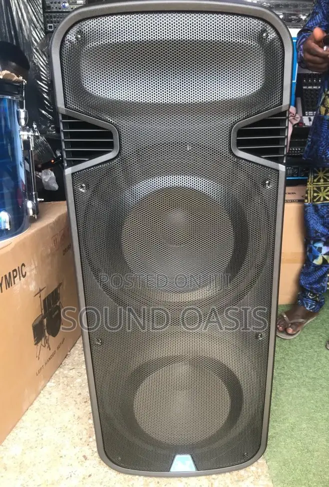 J J 2×15" Battery Powered Bluetooth Speaker (1500w) With Bt