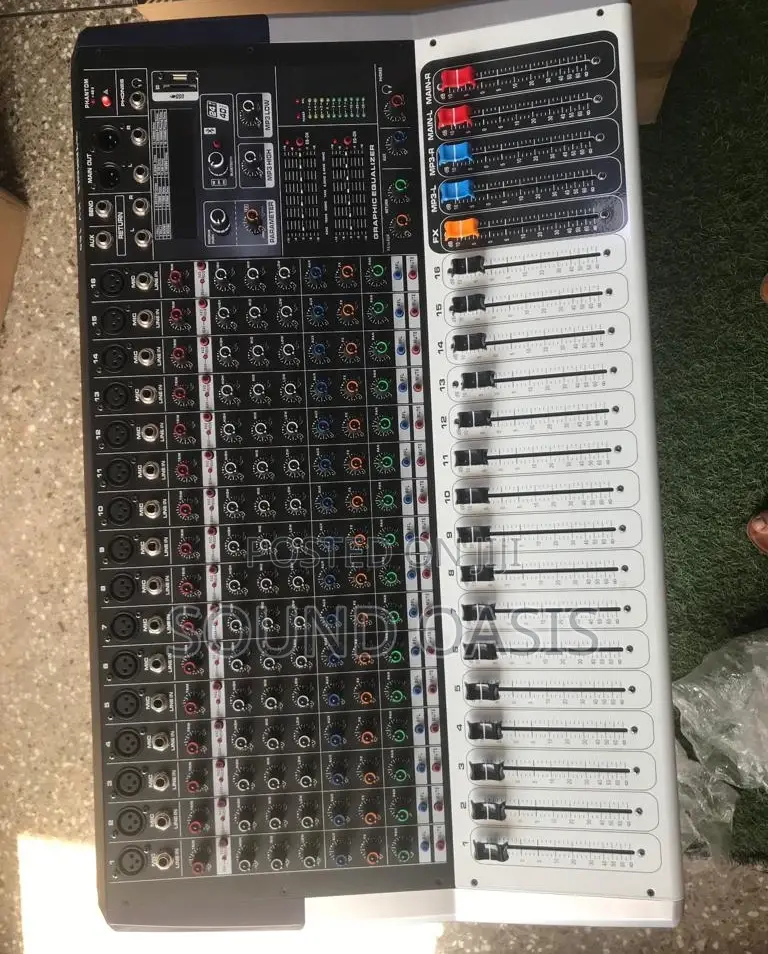 Yamaha KV160 16channel Mixer With in-Built Amplifier Powered
