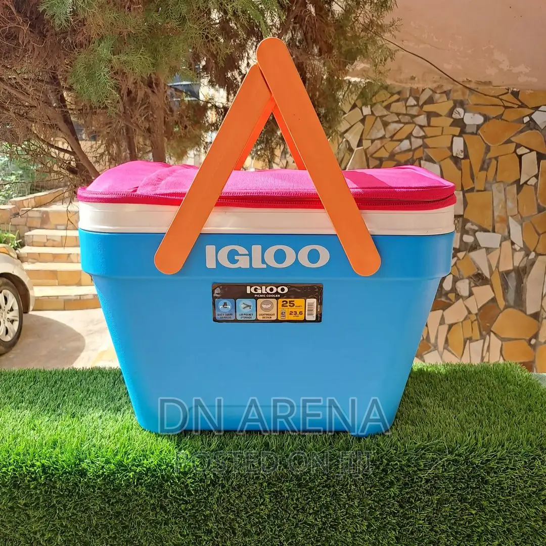 Igloo Retro Picnic 25quart Basket Cooler
