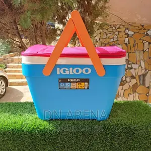 Igloo Retro Picnic 25quart Basket Cooler