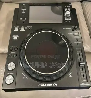 Pioneer XDJ-1000MK2
Performance DJ Multi Player