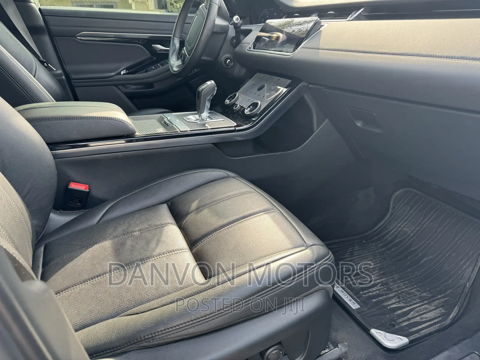 Land Rover Range Rover Evoque SE AWD 2020 White