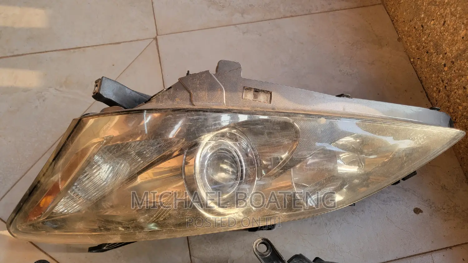 Halogen Headlight Set for 2007-2009 Lexus ES350