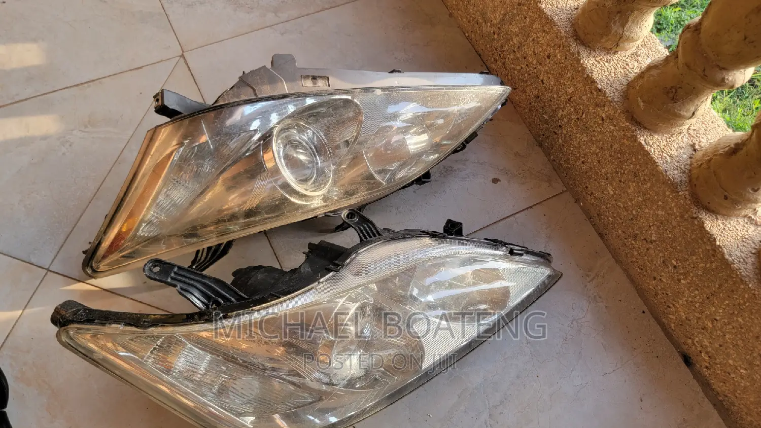 Halogen Headlight Set for 2007-2009 Lexus ES350
