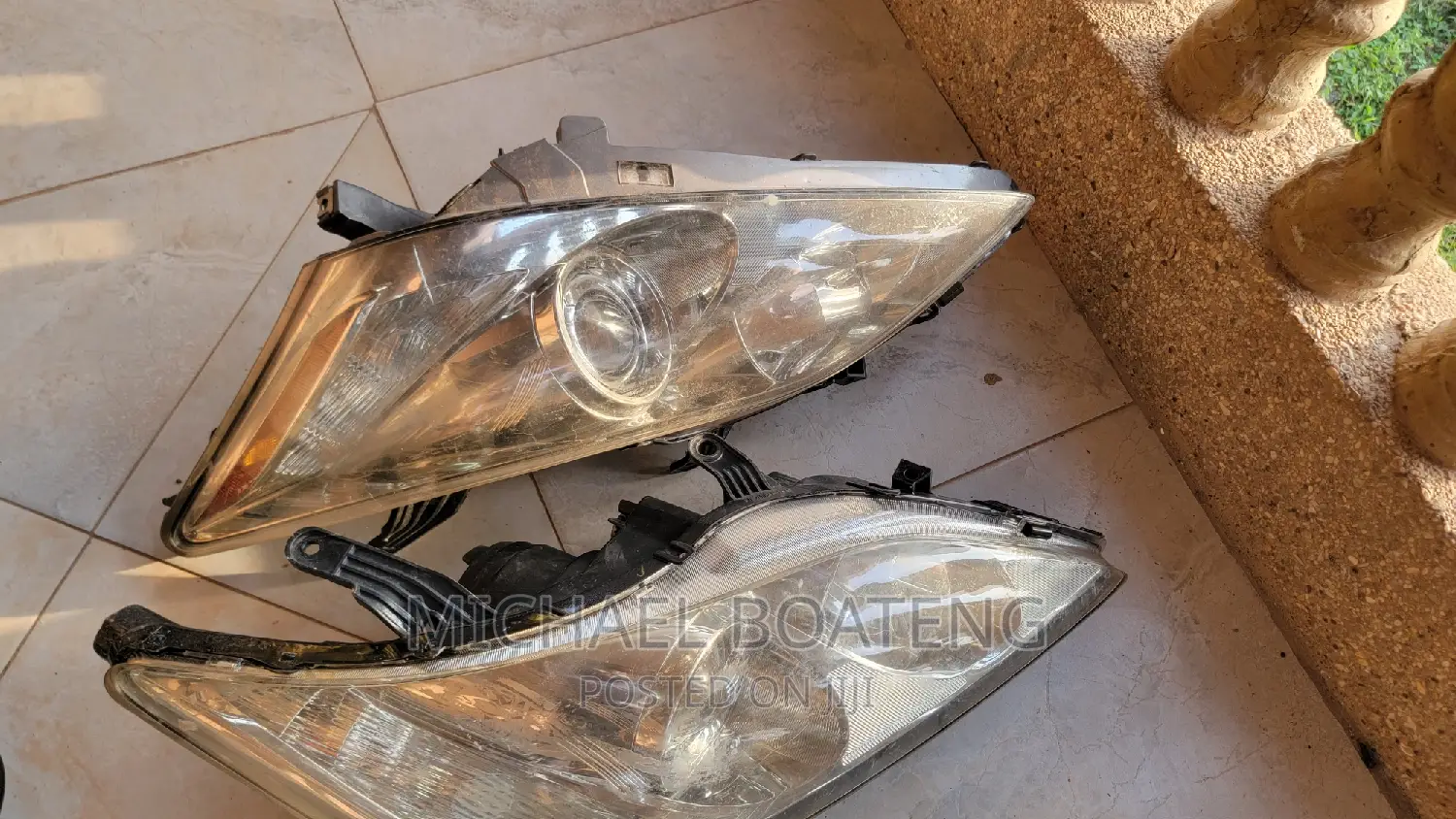 Halogen Headlight Set for 2007-2009 Lexus ES350