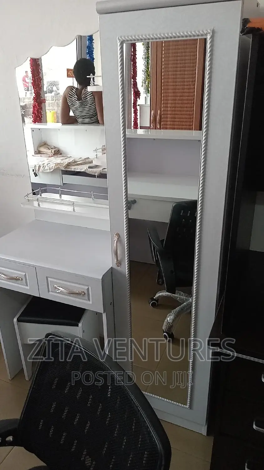 Dressing Mirror