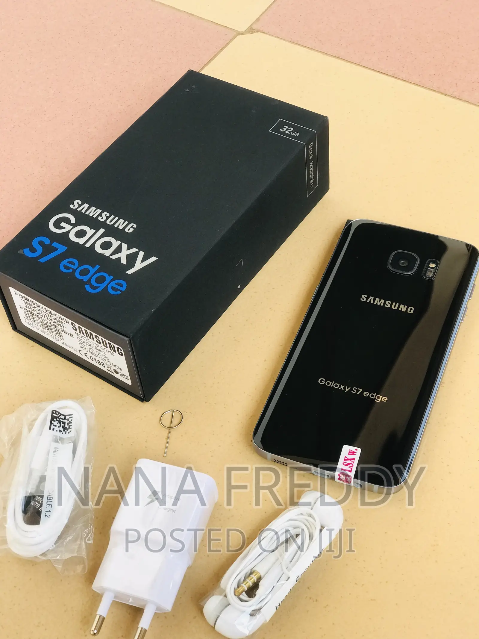 New Samsung Galaxy S7 edge 32 GB Black