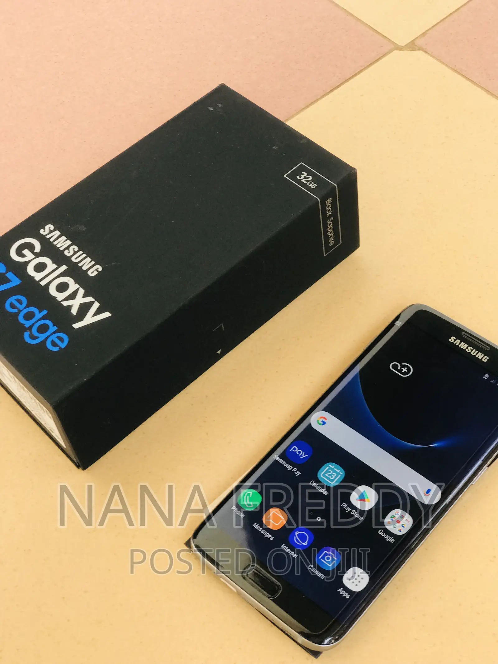 New Samsung Galaxy S7 edge 32 GB Black