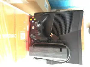 Xbox 360 Slim With 20 Crazy Games