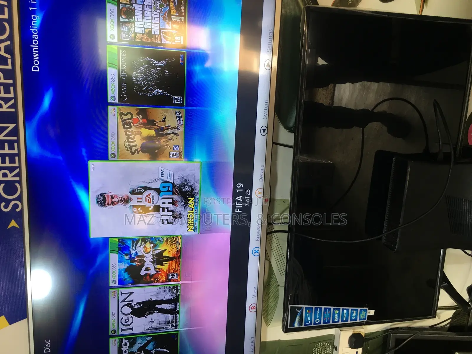 Xbox 360 Slim With 20 Crazy Games