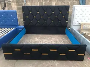 Classic Queen Size Bedframe 72x75