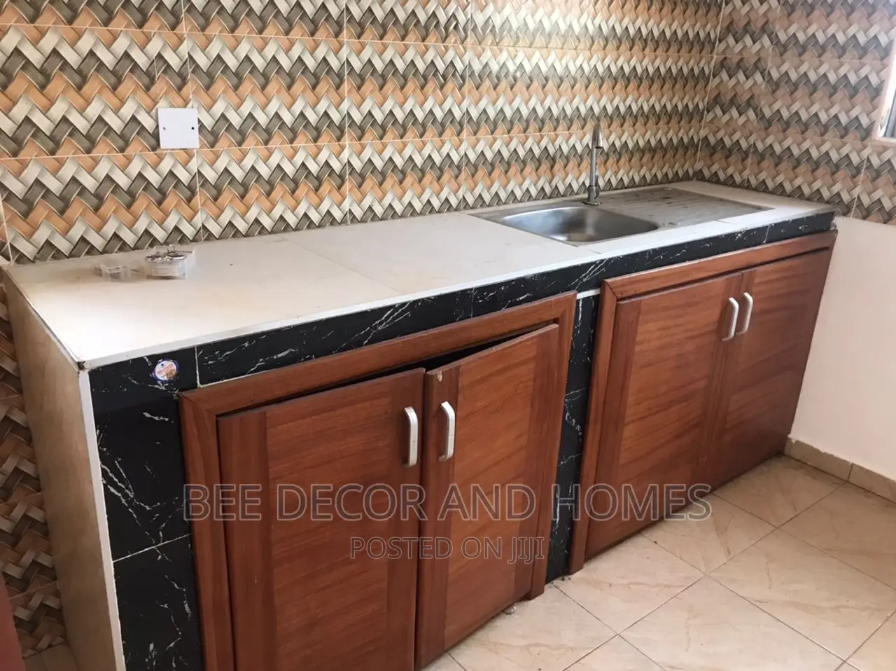 3bdrm Apartment in Bee Decor & Home’S, Adenta for rent