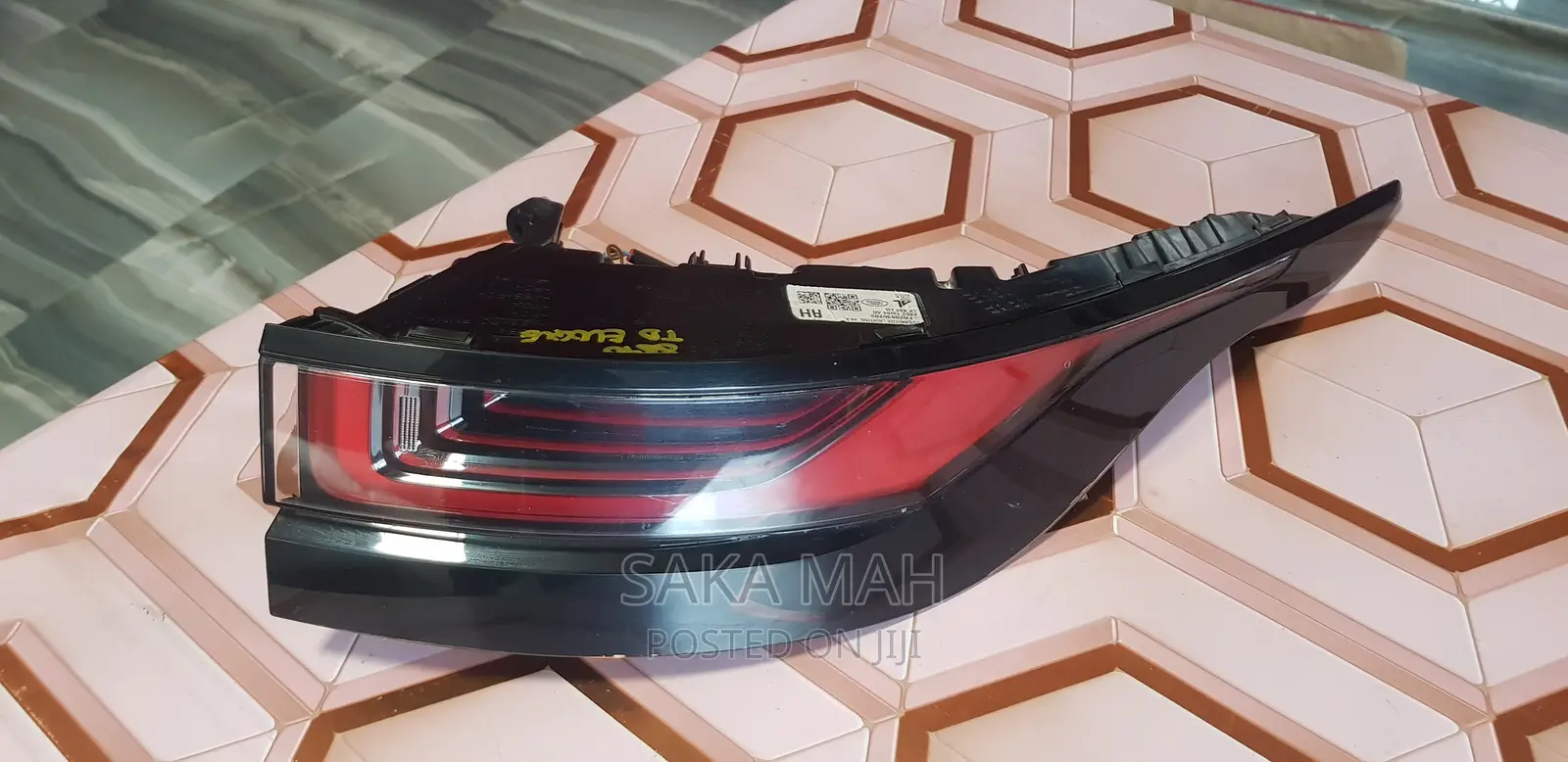 Original Range Rover Evoque Passenger Side Tail Light
