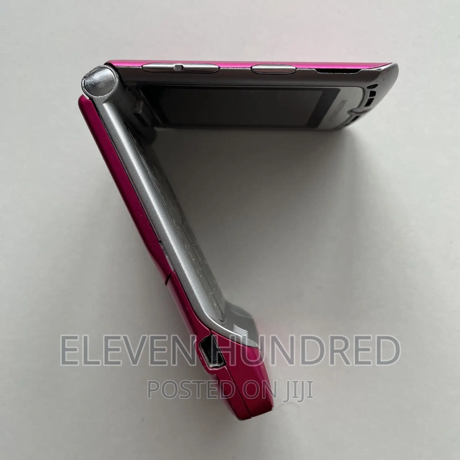 Motorola RAZR V3 Pink
