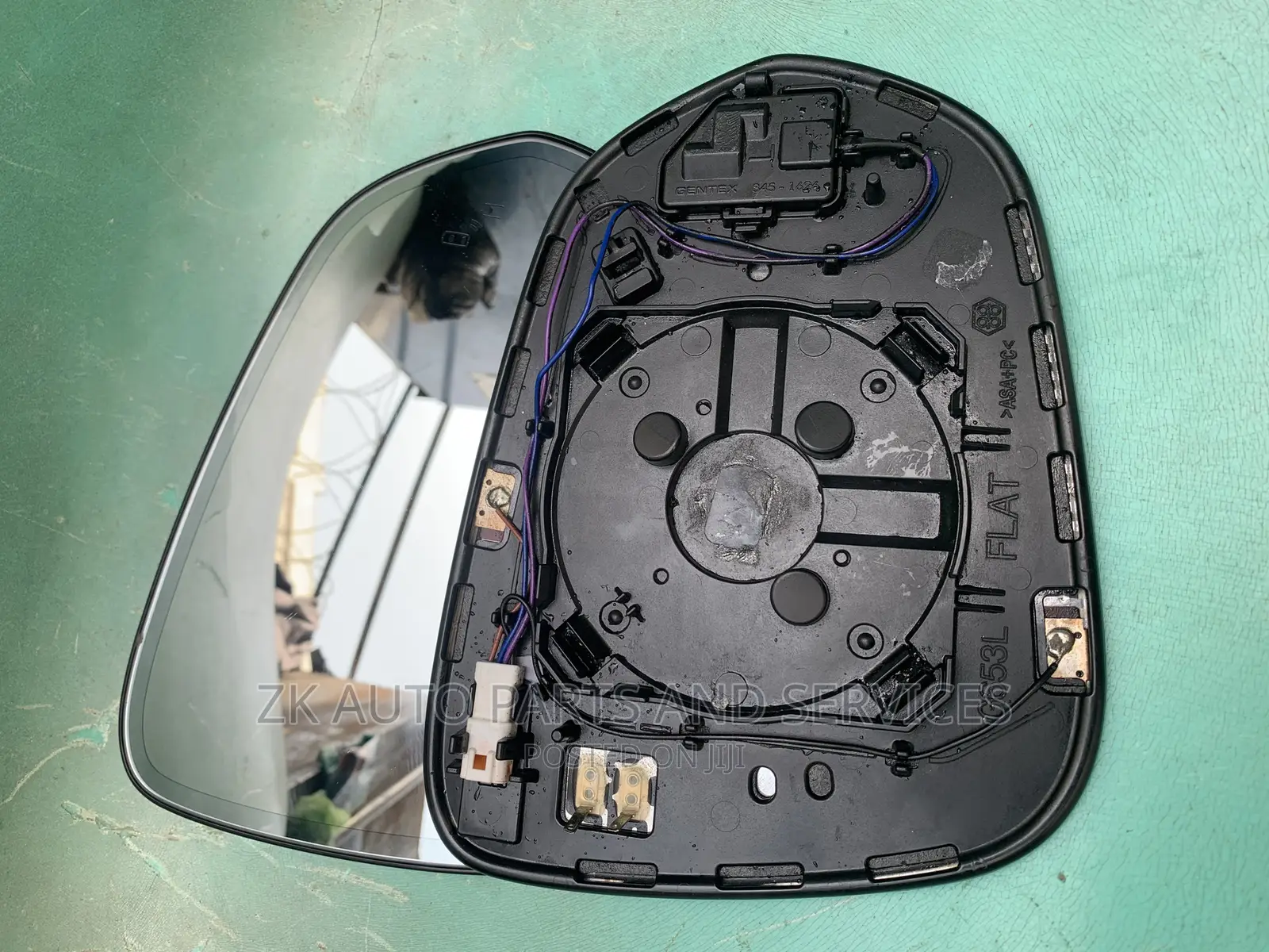 Driving Mirror Plates