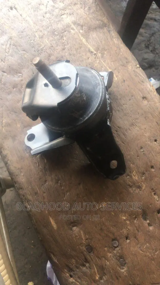Hyundai Tucson 2007-2012 ENGINE SEAT/MOUNT Available