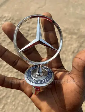Mercedes Benz Bonet Crown