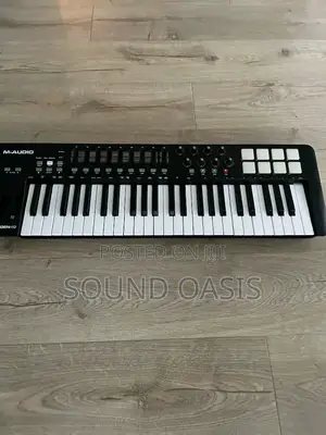 M-Audio Oxygen 49 (MKV – 49 Key USB MIDI Keyboard Controller