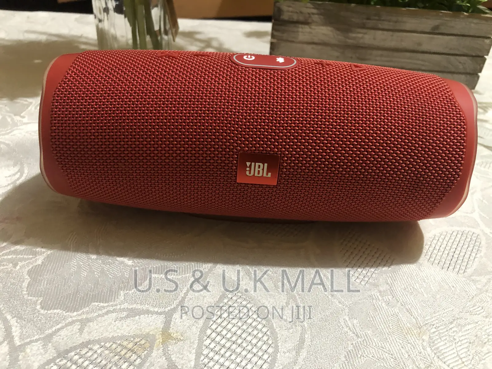 Preowned JBL Charge 4 Bluetooth Speaker From America 4sale