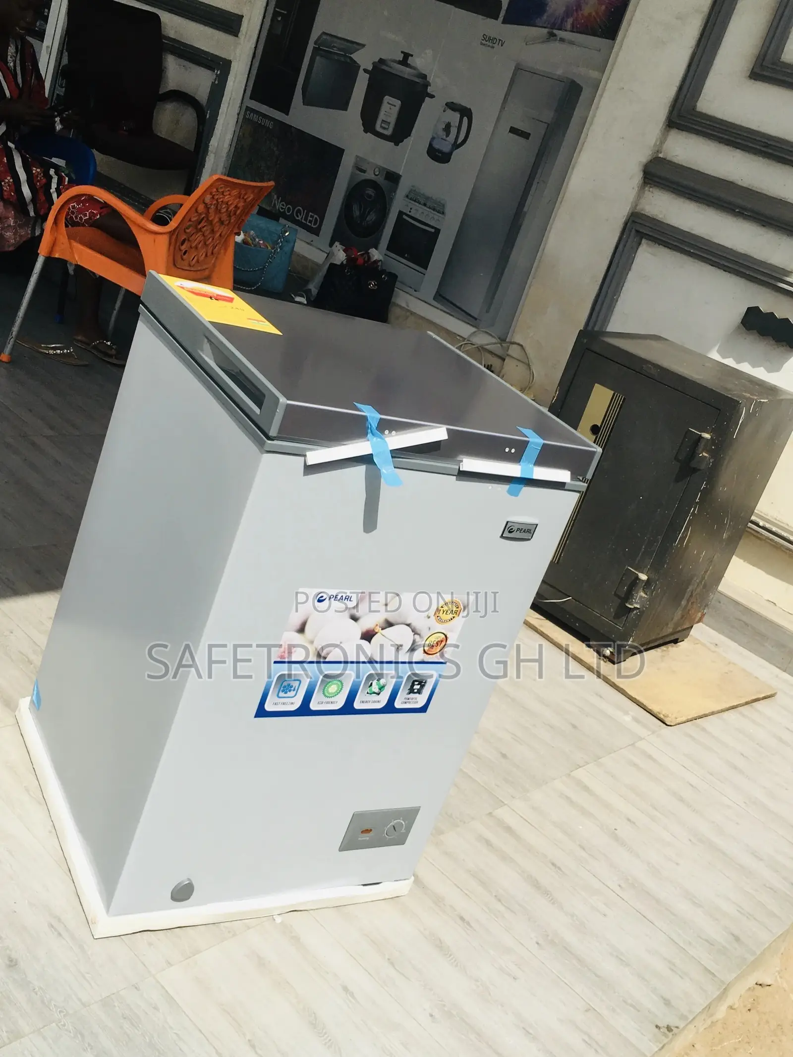 Electric 100L Chestfreezer PCF-127 Gray Singledoor Pearl