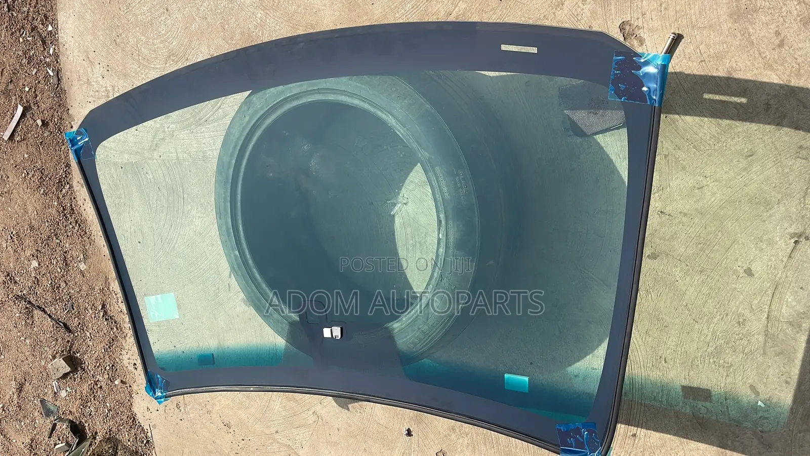 Mitsubishi L200 Windscreen