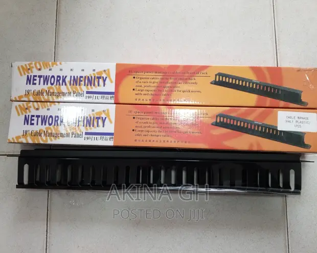 Network Infinity 1u 19" Cable Manager Panel 2