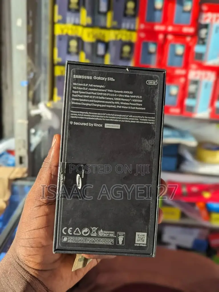 New Samsung Galaxy S10e 128 GB Black