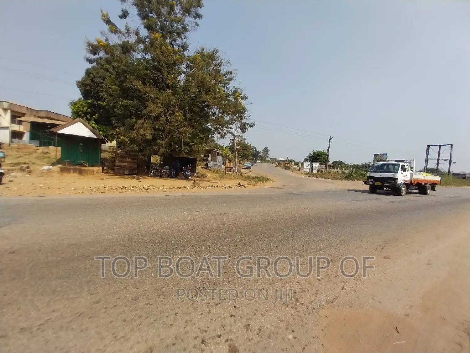 Abuakwa Main Road Top Boat Estate