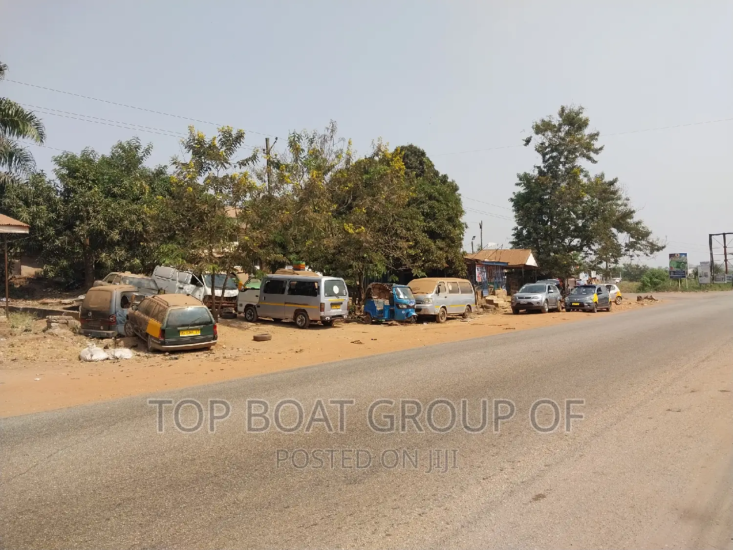 Abuakwa Main Road Top Boat Estate