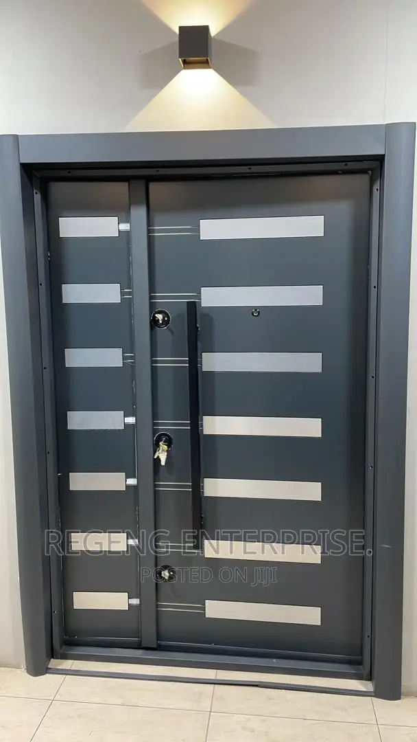 Luxury Heavy Duty Security Door With Accessories
