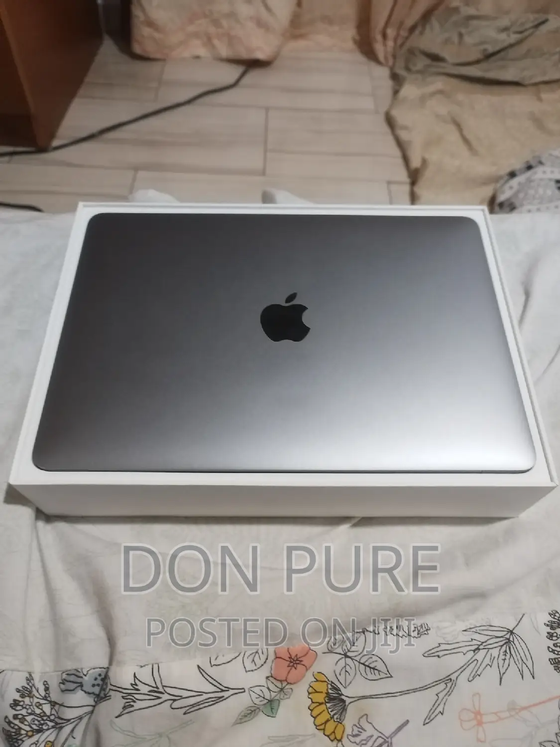 Laptop Apple MacBook 2017 8GB Intel Core I5 SSD 256GB