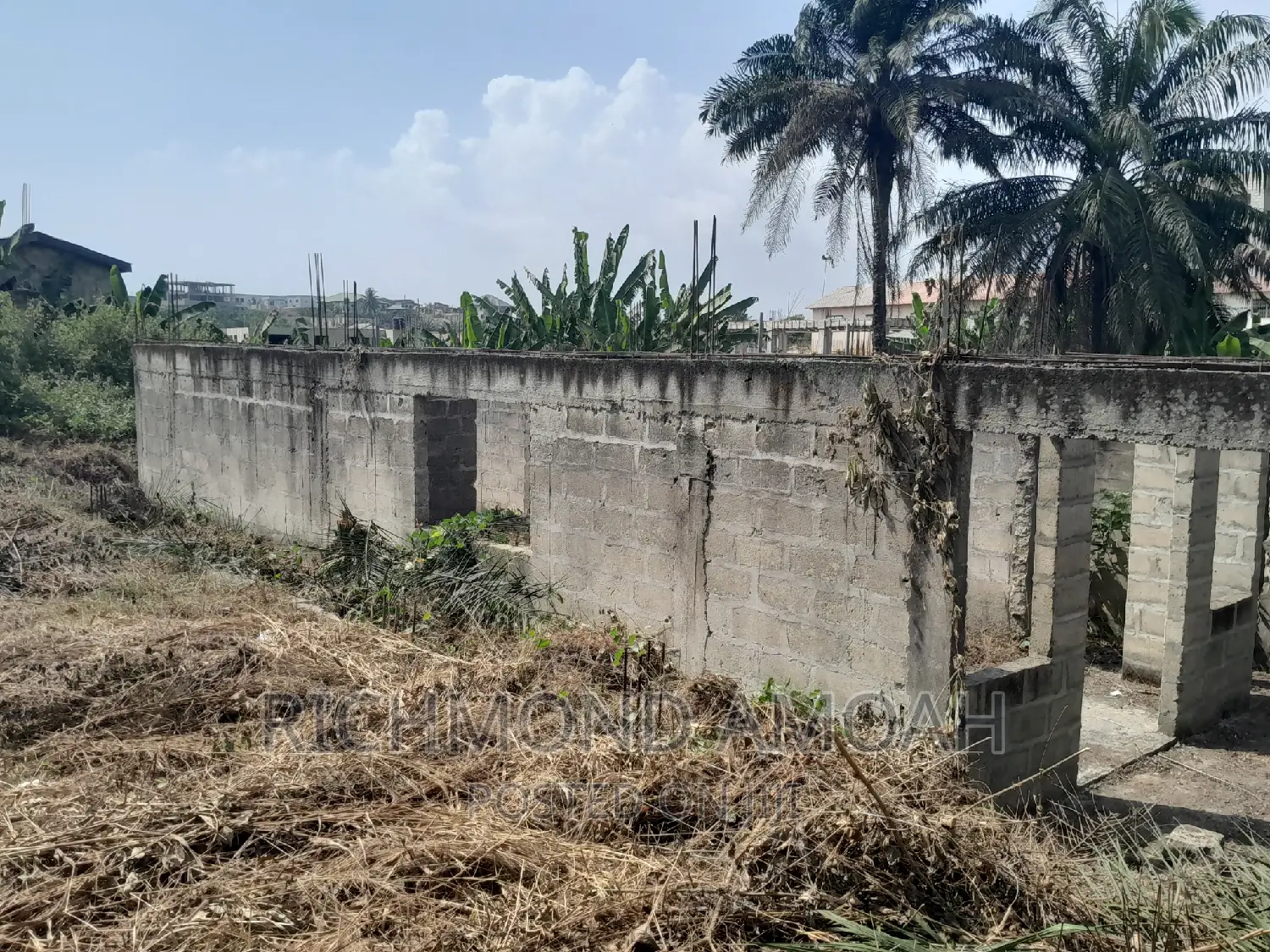 Plot With Uncompleted Building for Sale at Kansa City