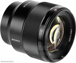 Sony FE 85mm F1.8 Lens