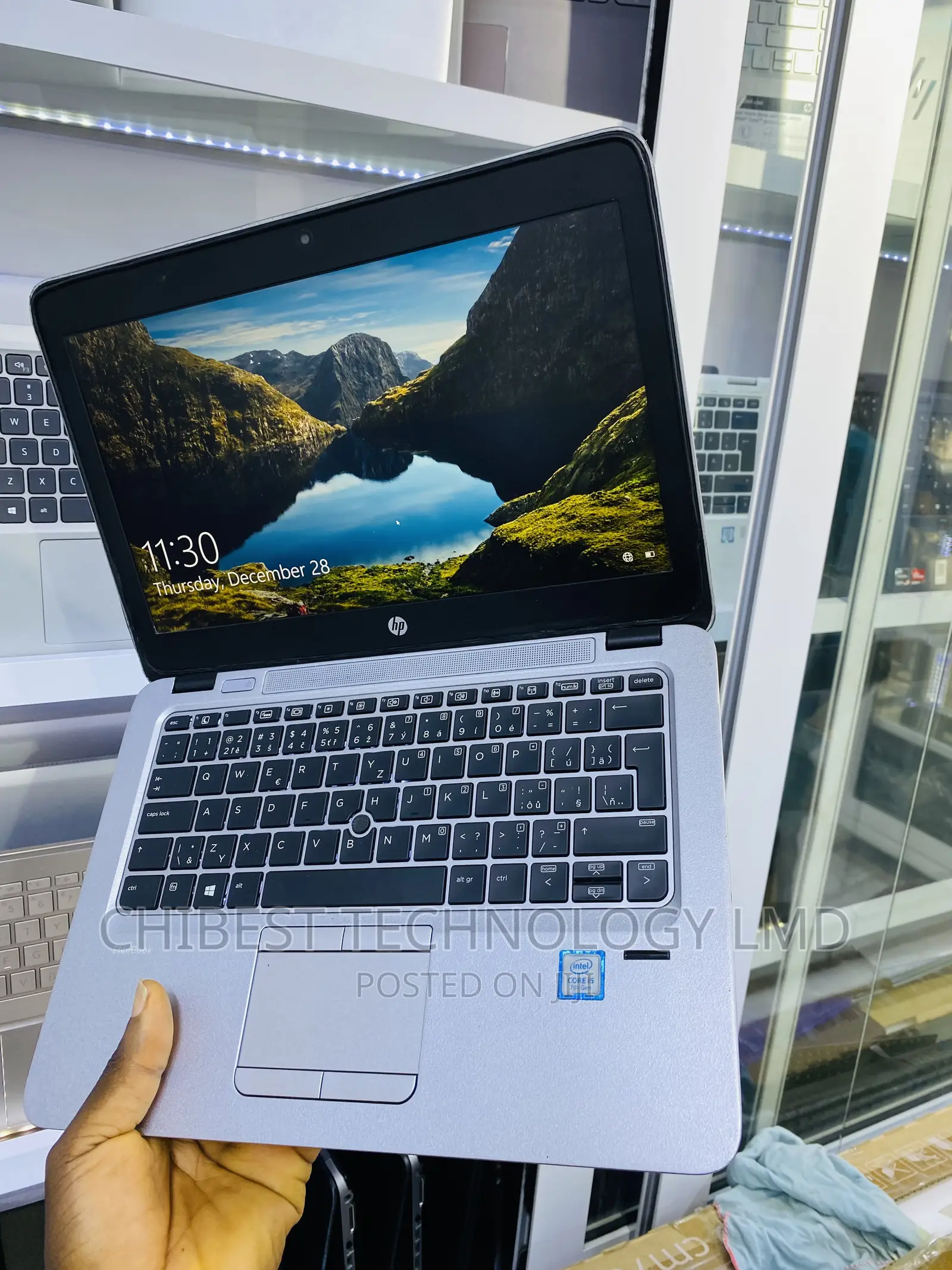 Laptop HP EliteBook 820 G4 8GB Intel Core I5 HDD 500GB