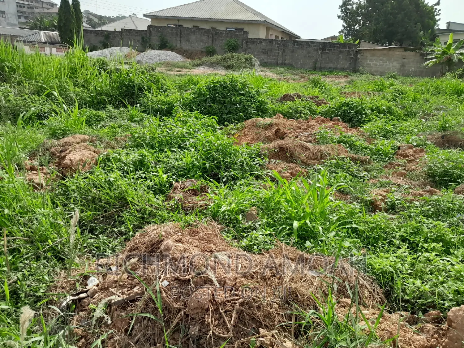 Plot for Sale at Essipon Vivage