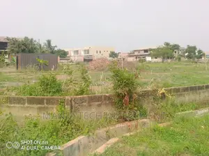 10 Classic Plots at Legon Hills