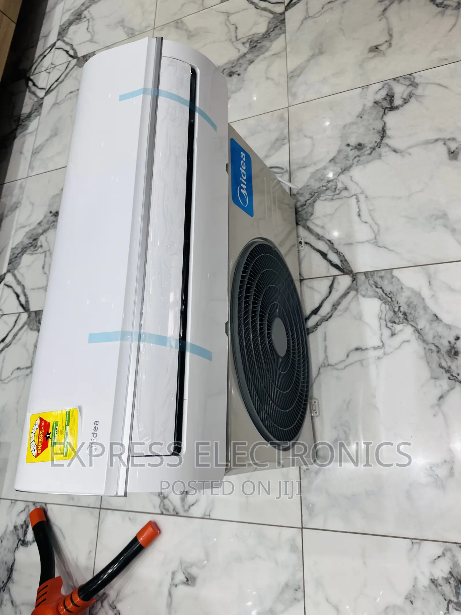 Auto Swigs ___ Split R410 Gas Midea Inverter AC White