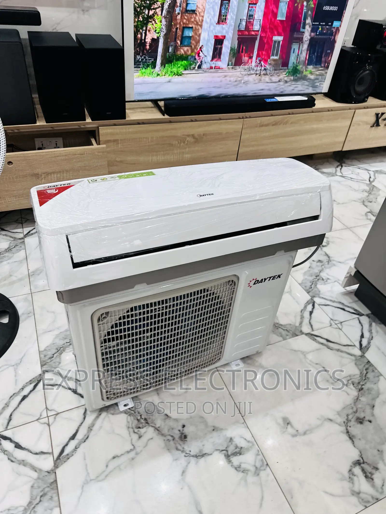 1.5hp Split R410 Daytek AC White .,