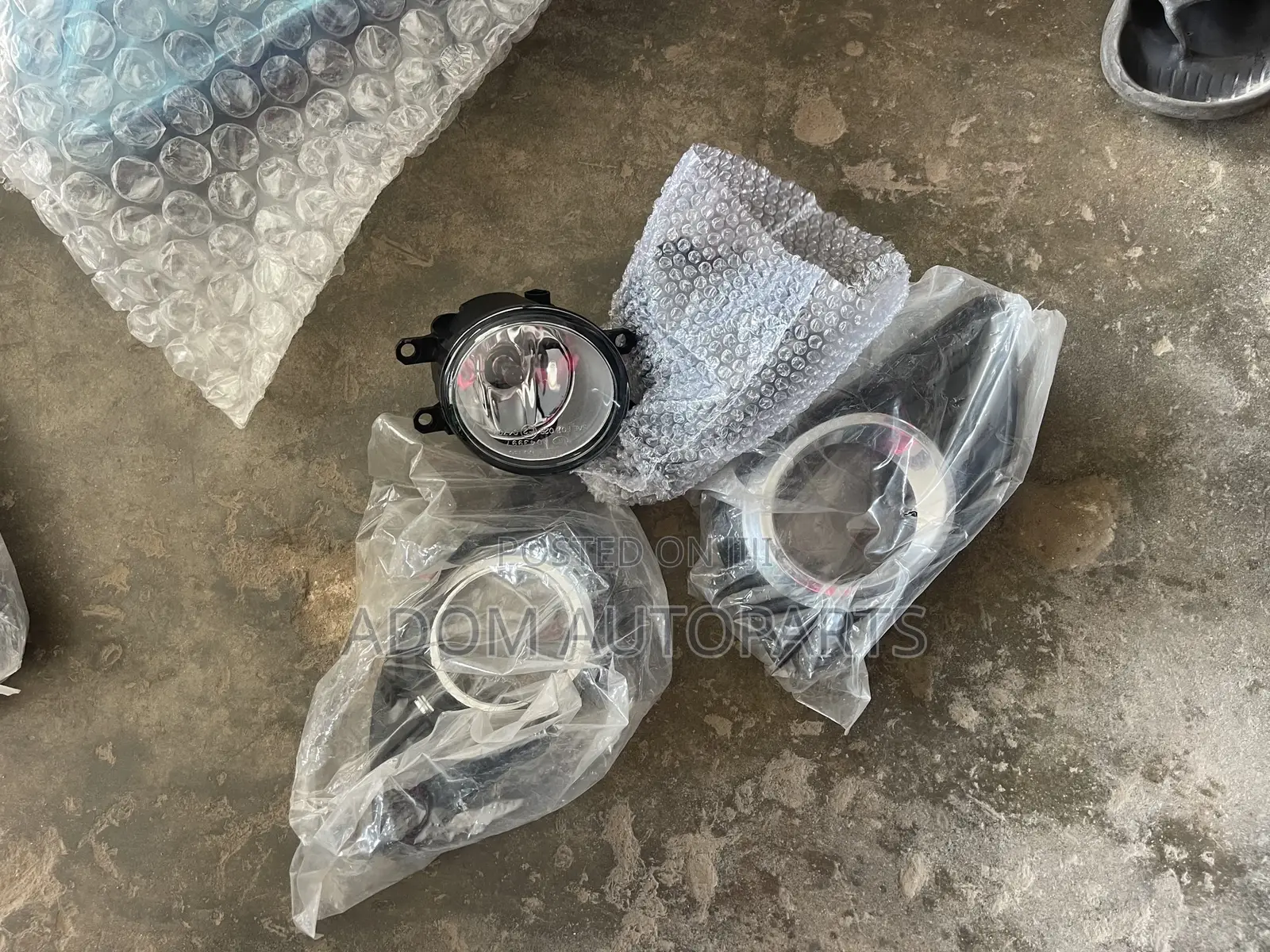 Camry Foglight and Cover 2009 2010 2011