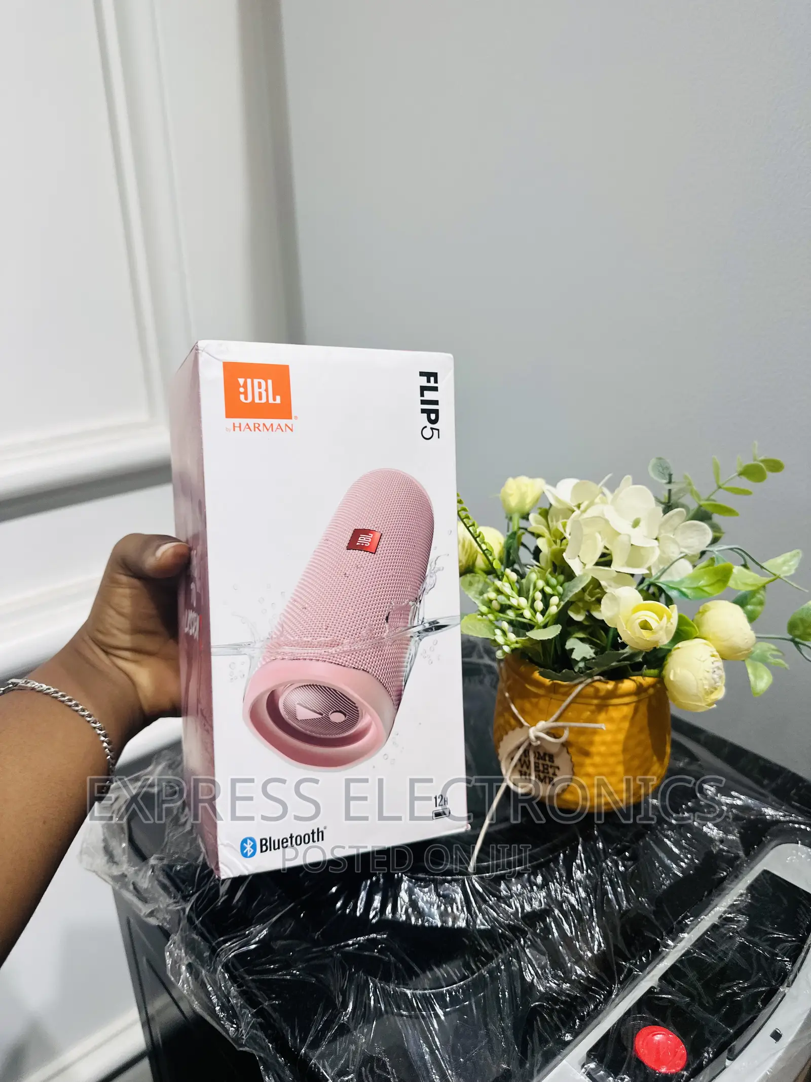 Gorgeous New Flip 5 Bluetooth Speaker 