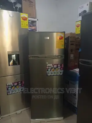 Pearl 210ltr Double Door Fridge Top Mounted Freezer