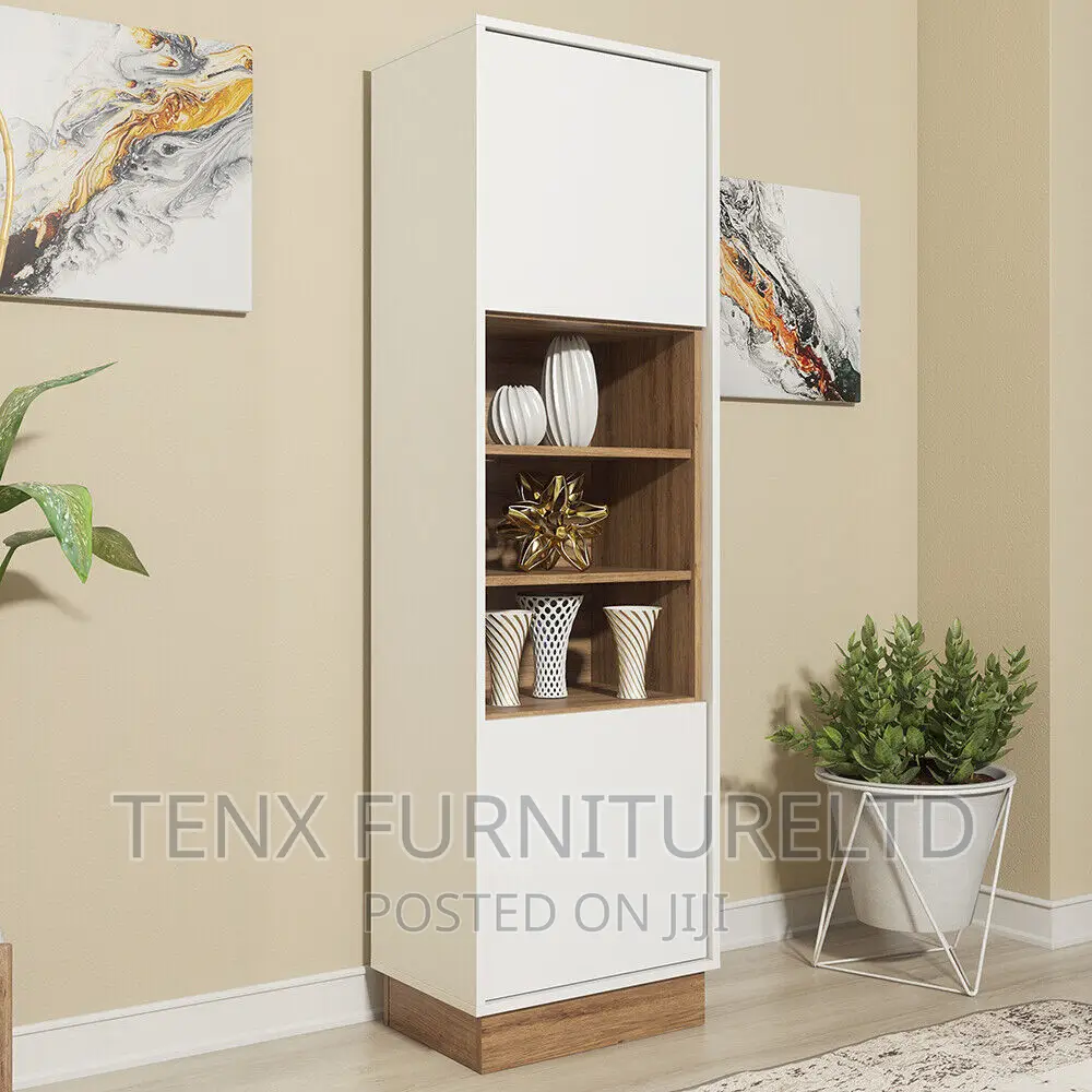 Stunning Sideboard (White and Oak)