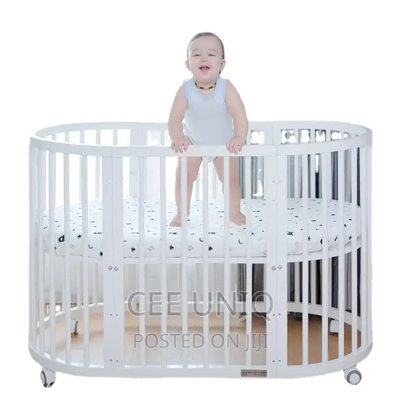 Multifunctional Baby Crib or Baby Wooden Cot