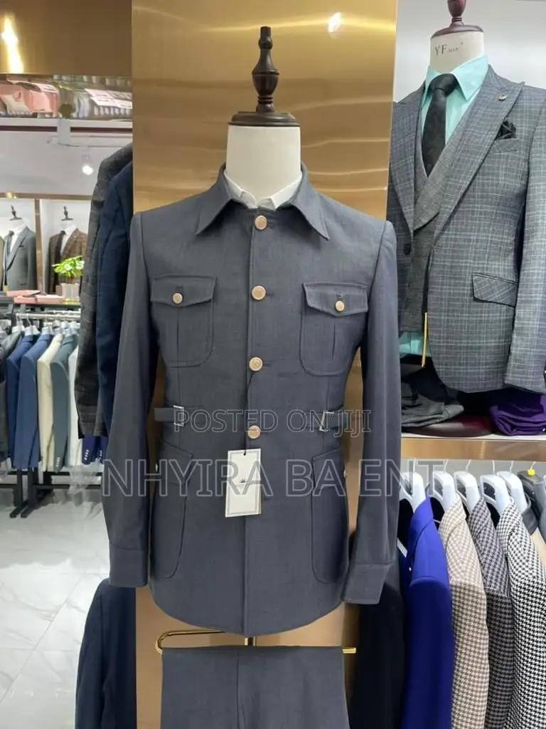Daro Political Suit Available